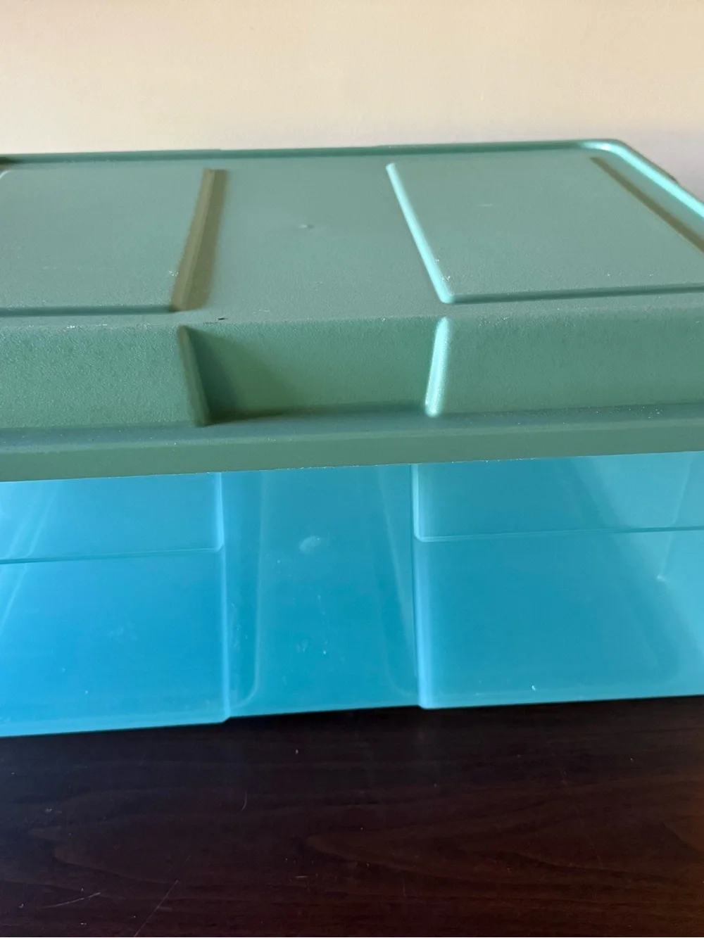 Rubbermaid lid does